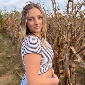 Meet your Posher, Madison